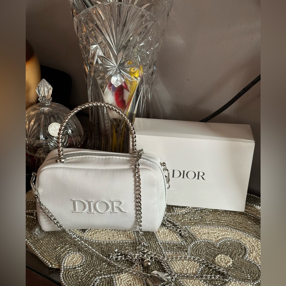 Dior NWOT Beauty White Denim Cosmetic Bag in crossbody bag new - Picture 8 of 16